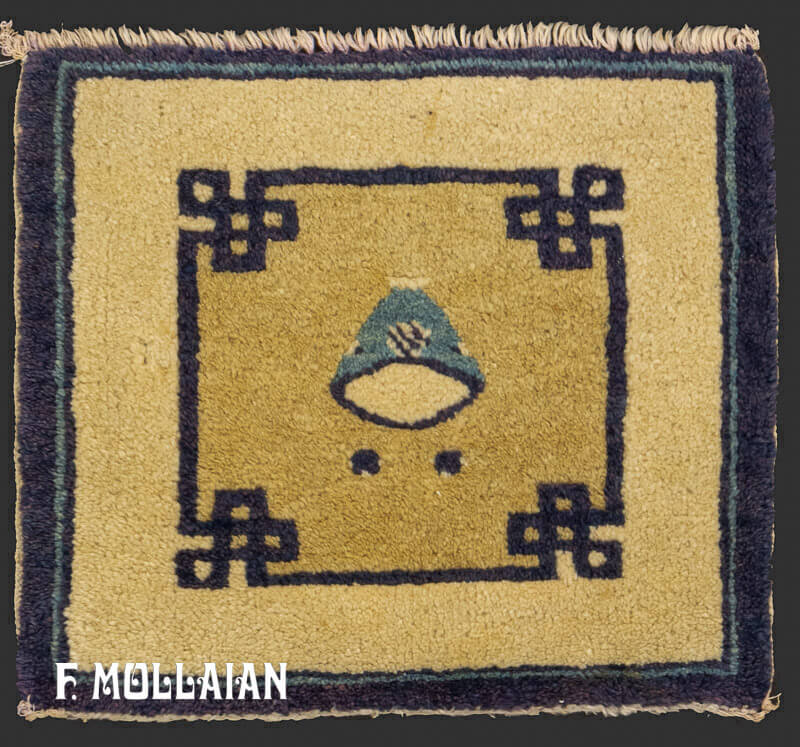 Antique Chinese Peking Rug n°:63349459
